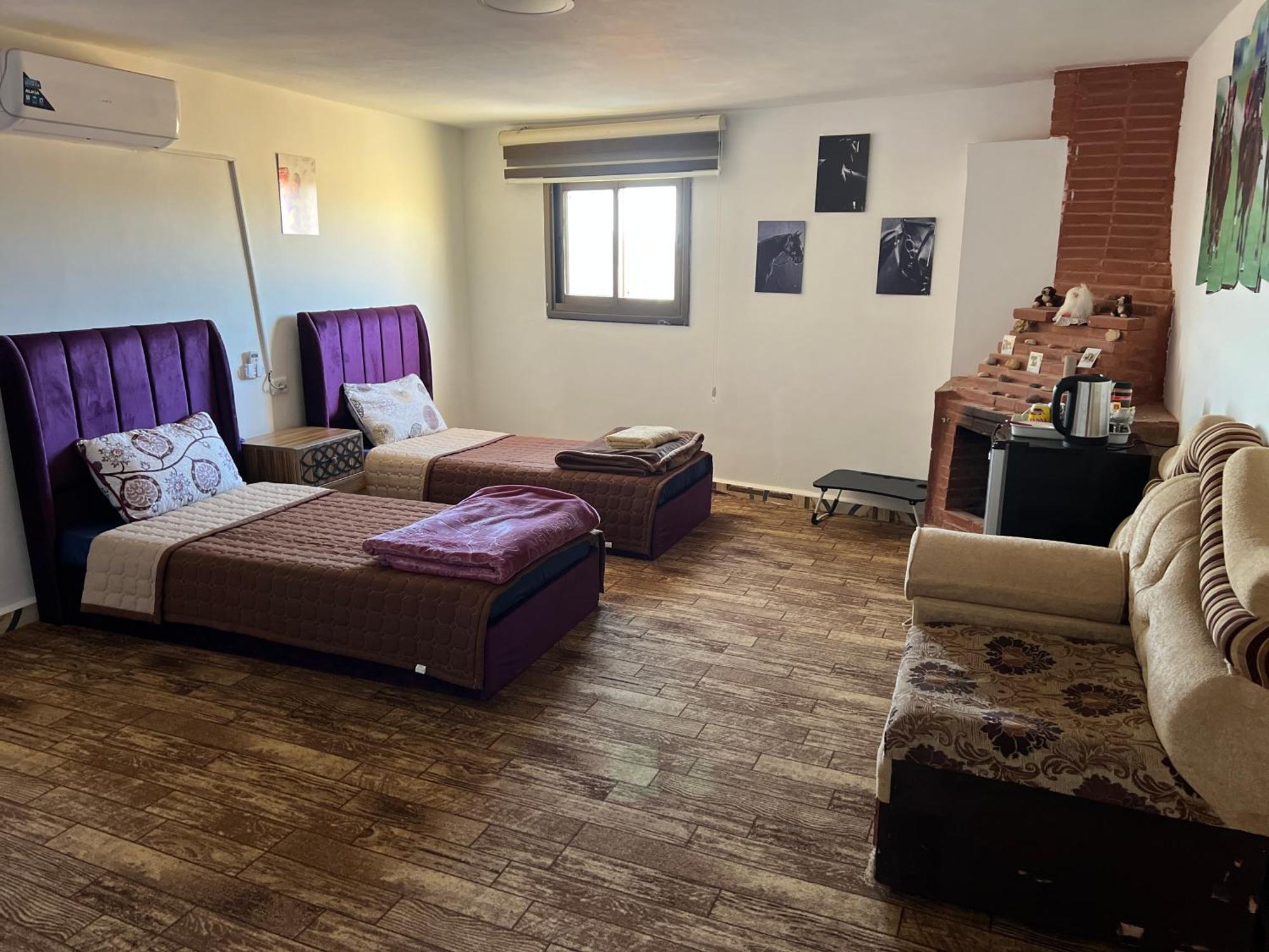 Petra Royal Ranch Bed & Breakfast Wadi Musa Bagian luar foto